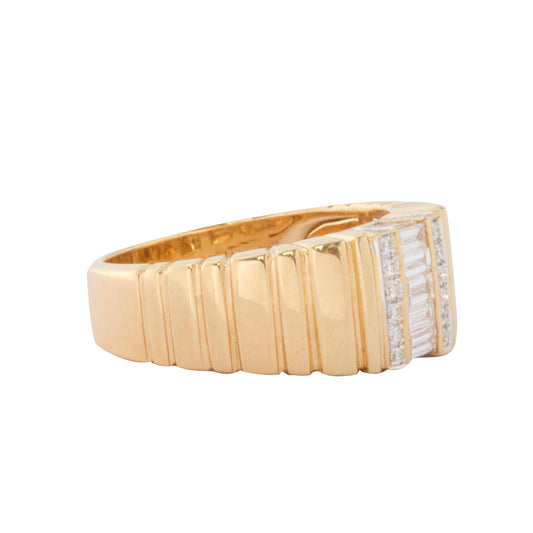 Diamond Twist Cigar Ring